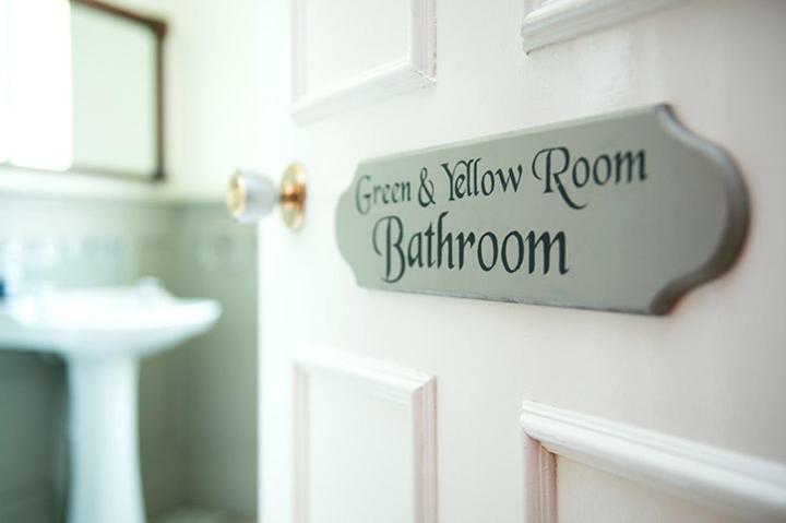 Ross Castle B&B Oldcastle Екстериор снимка