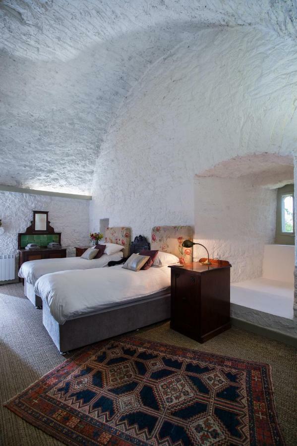 Ross Castle B&B Oldcastle Екстериор снимка